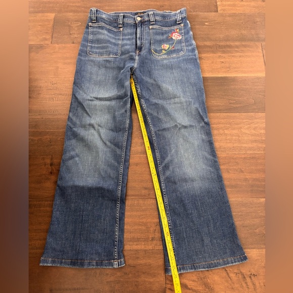 Ralph Lauren Blue Jeans with Floral Embroidery - Picture 8 of 11